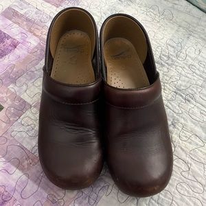Dansko clogs, 39, brown leather